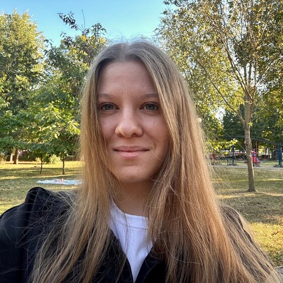 Алёна Девятова