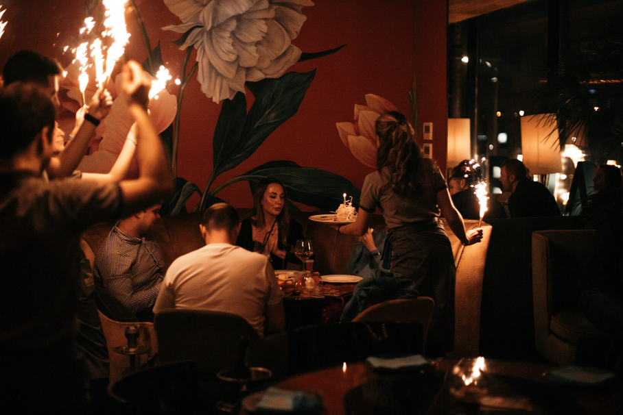 Караоке на день рождения в Москве