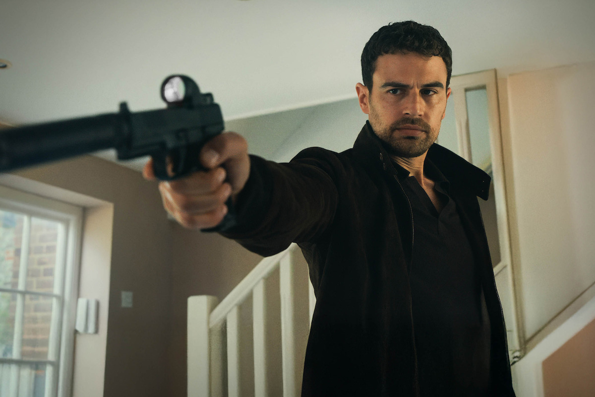 Кадр из сериала «Джентльмены»