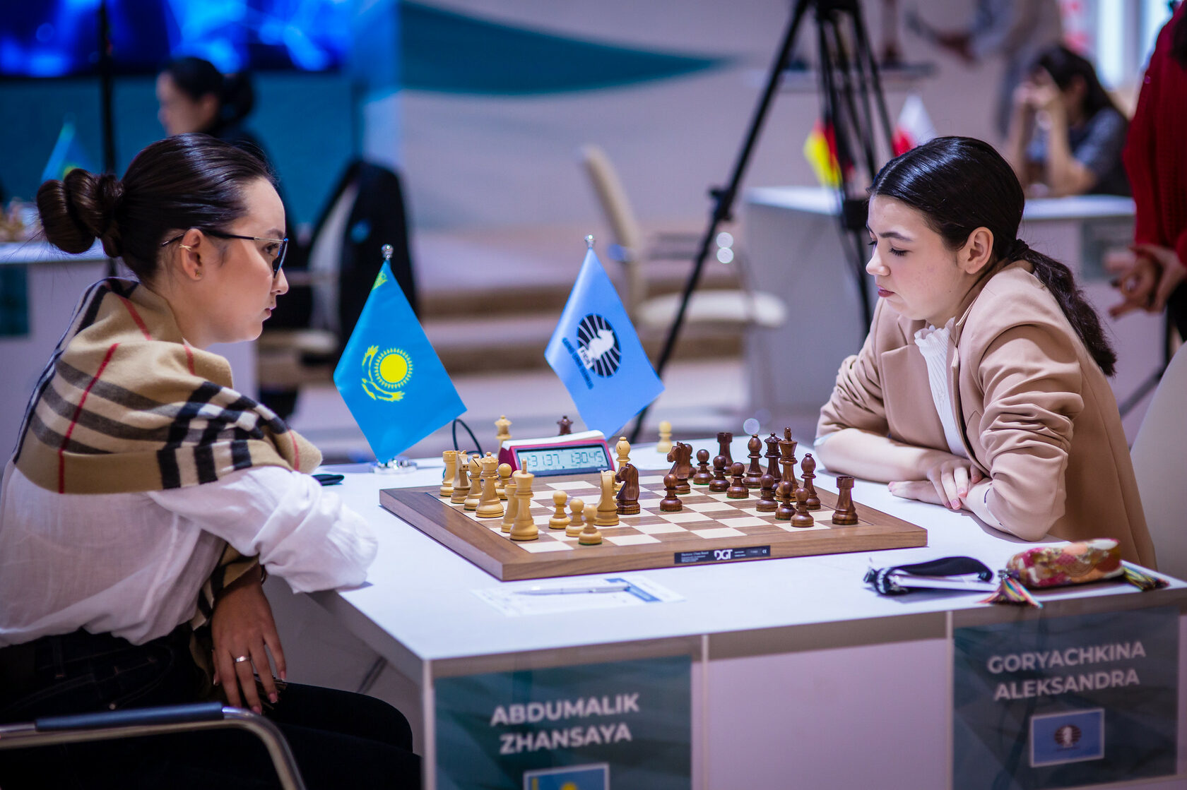 Aleksandra Goryachkina Defeats Alexandra Kosteniuk in Round 3 of