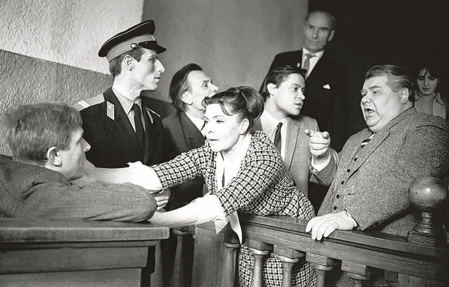 Кадр из этого хорошего фильма