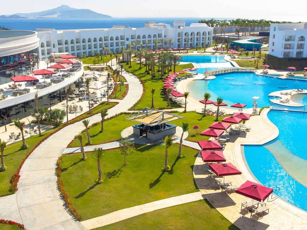 Hotel 6