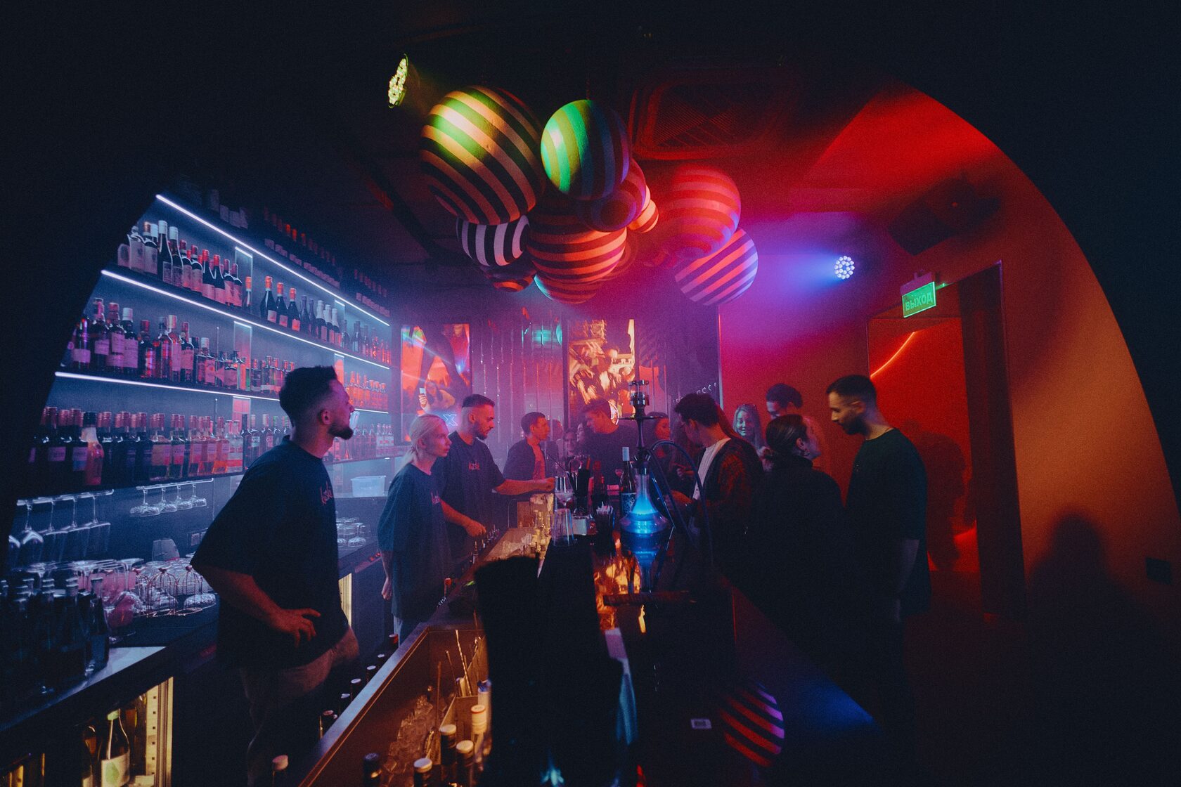 Тумбочкадағы секс