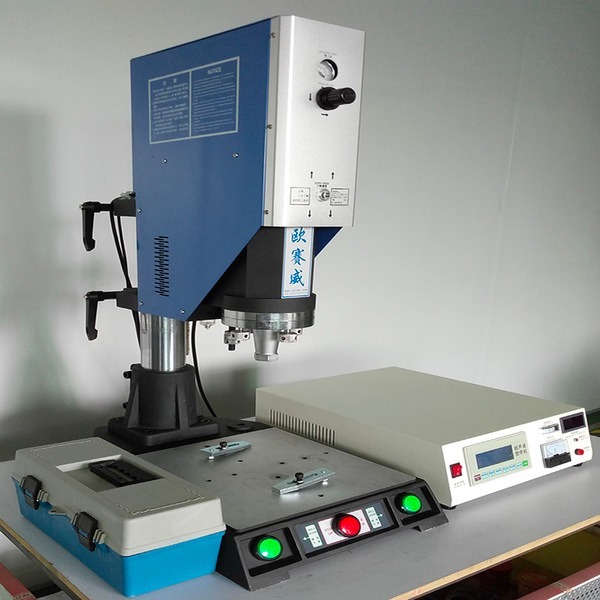 ИЛАН ПЛАСТ — Автосветотехника