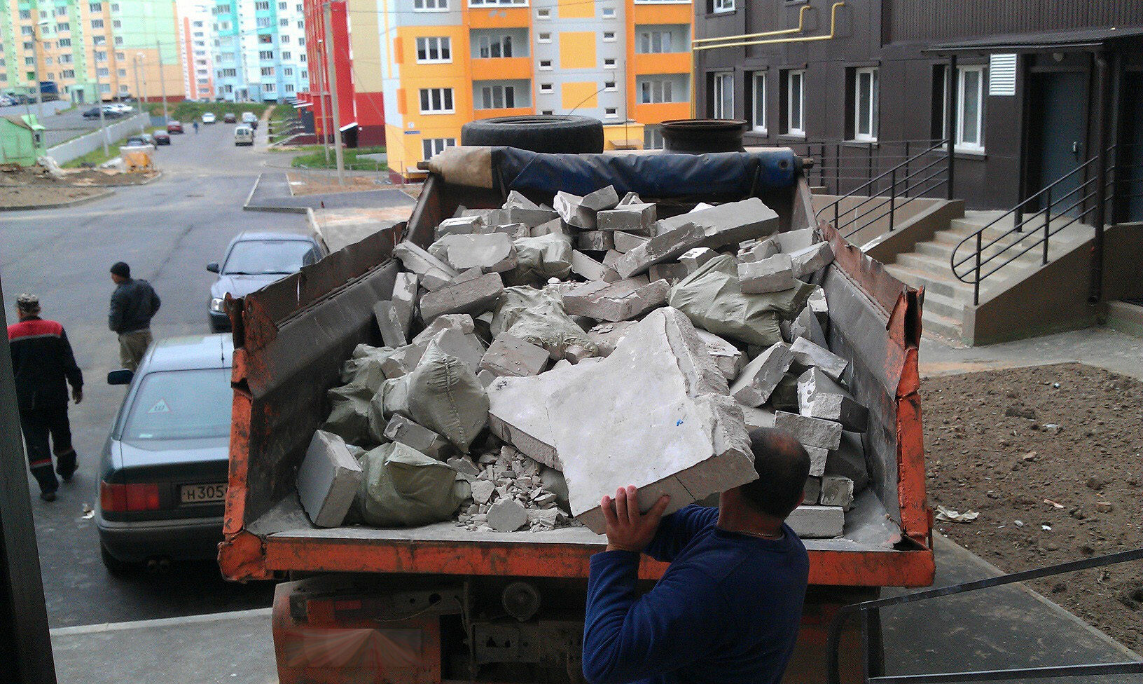 Вывоз мебели и строительного мусора
