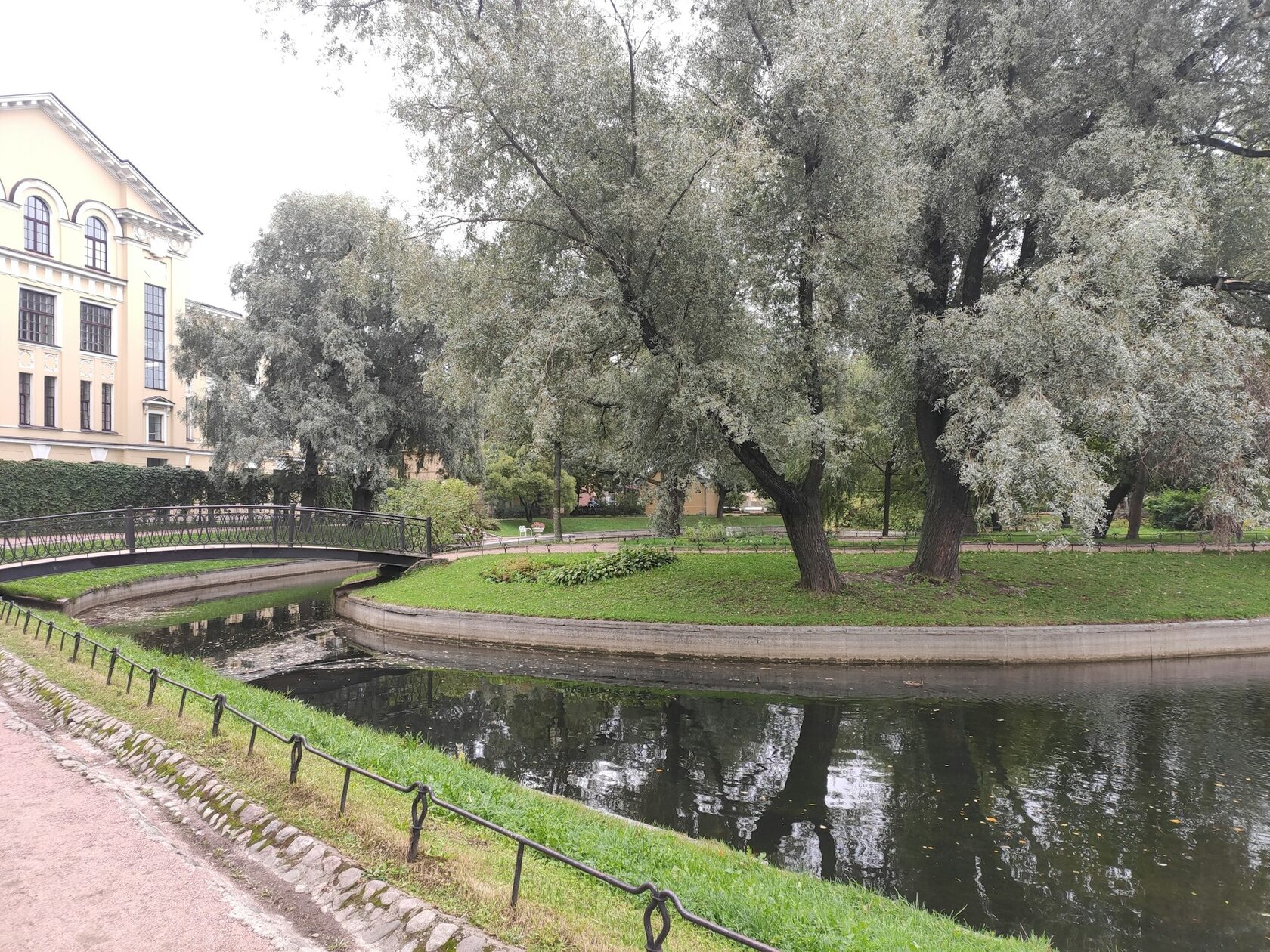 Юсуповский сад, Россия, Санкт-Петербург, Адмиралтейский р-н, Садовая ул., 54