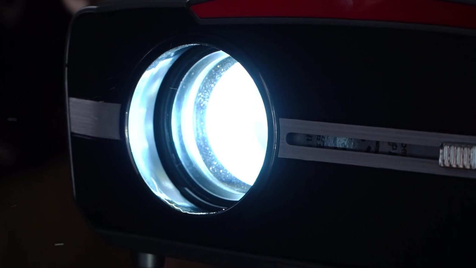 Квартирный вопрос · CAIVVEI LED-111 · Кадр из выпуска · 35:10