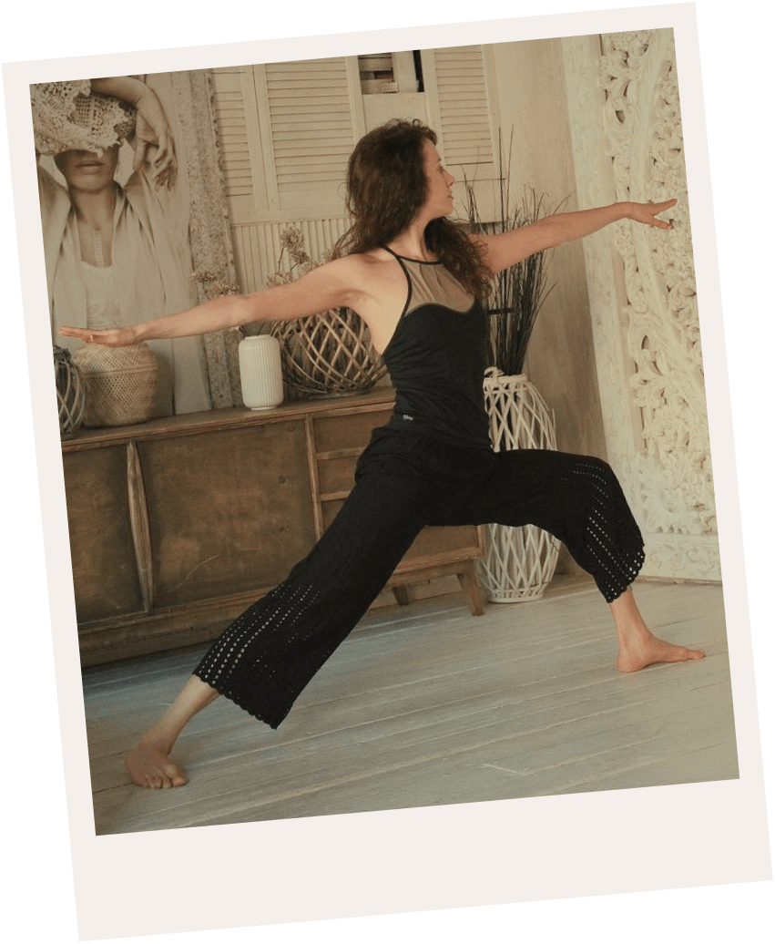 Онлайн-занятия йогой, медитацией, фейсфитнесом