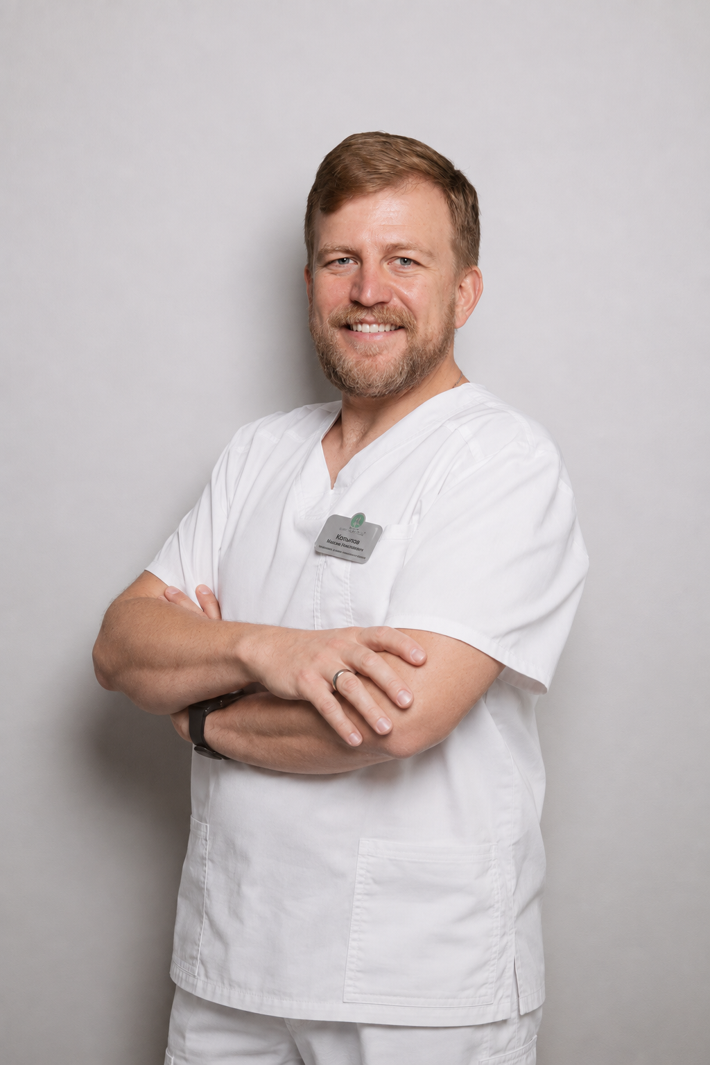 Копылов Максим Валерьевич — Стоматолог-хирург · имплантолог MEDICUS в Адлере