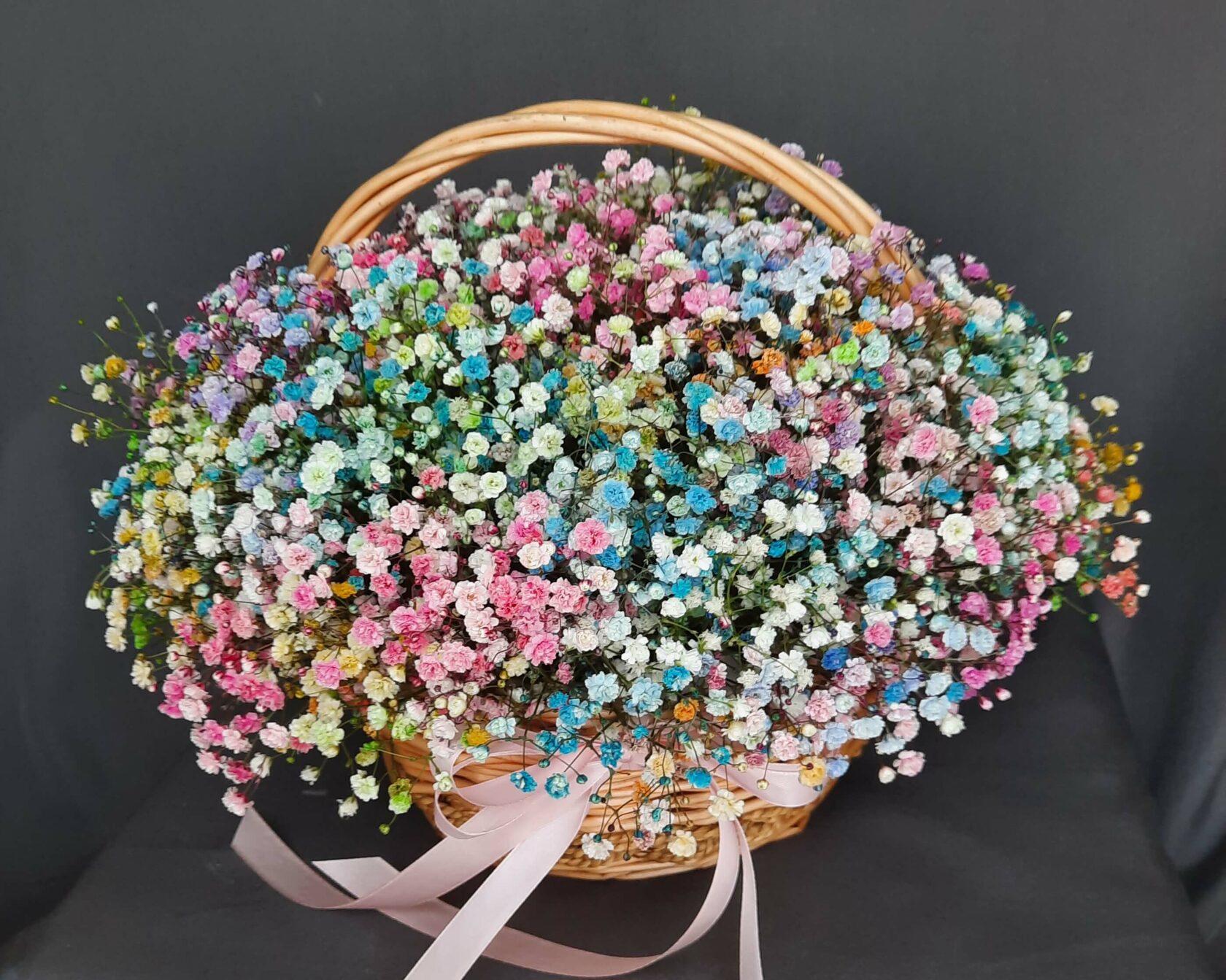 гипсофила в корзине