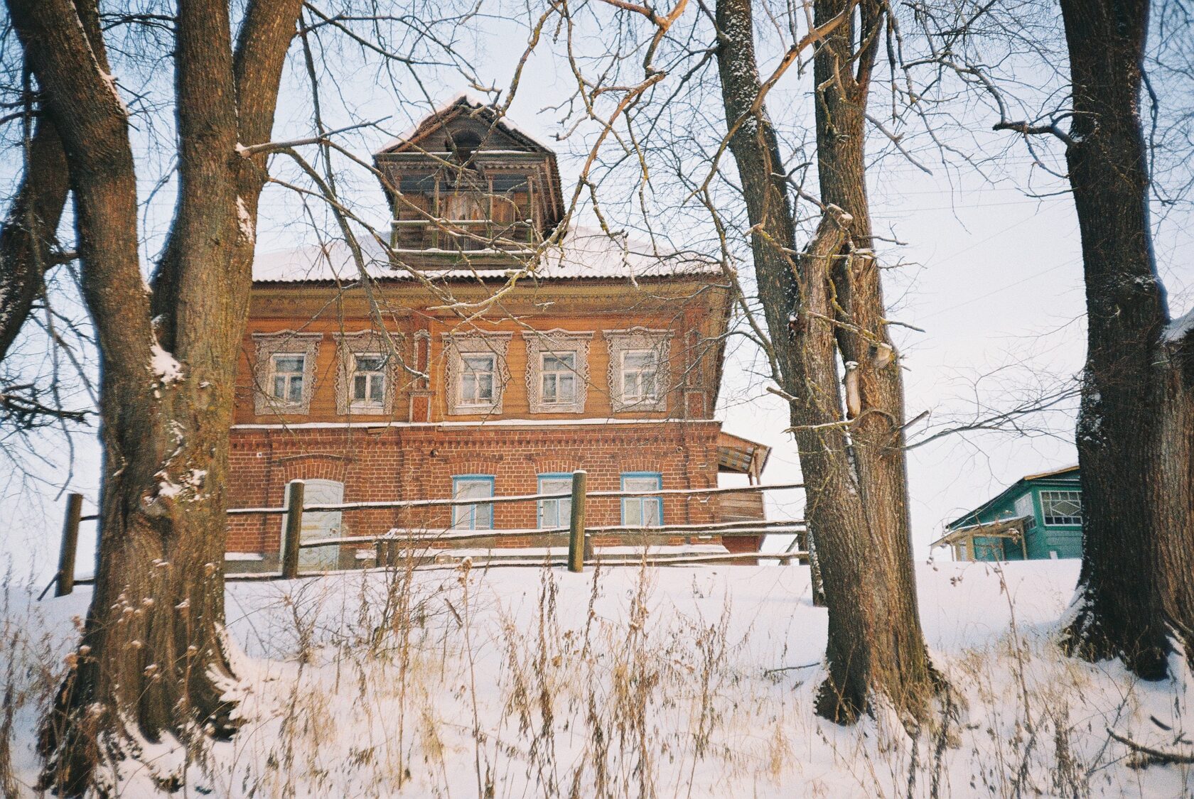 Мария Кравченко, Юлия Забежайло, владелицы исторического дома