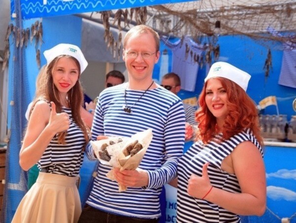 Заказать белый корпоратив для строительной компании