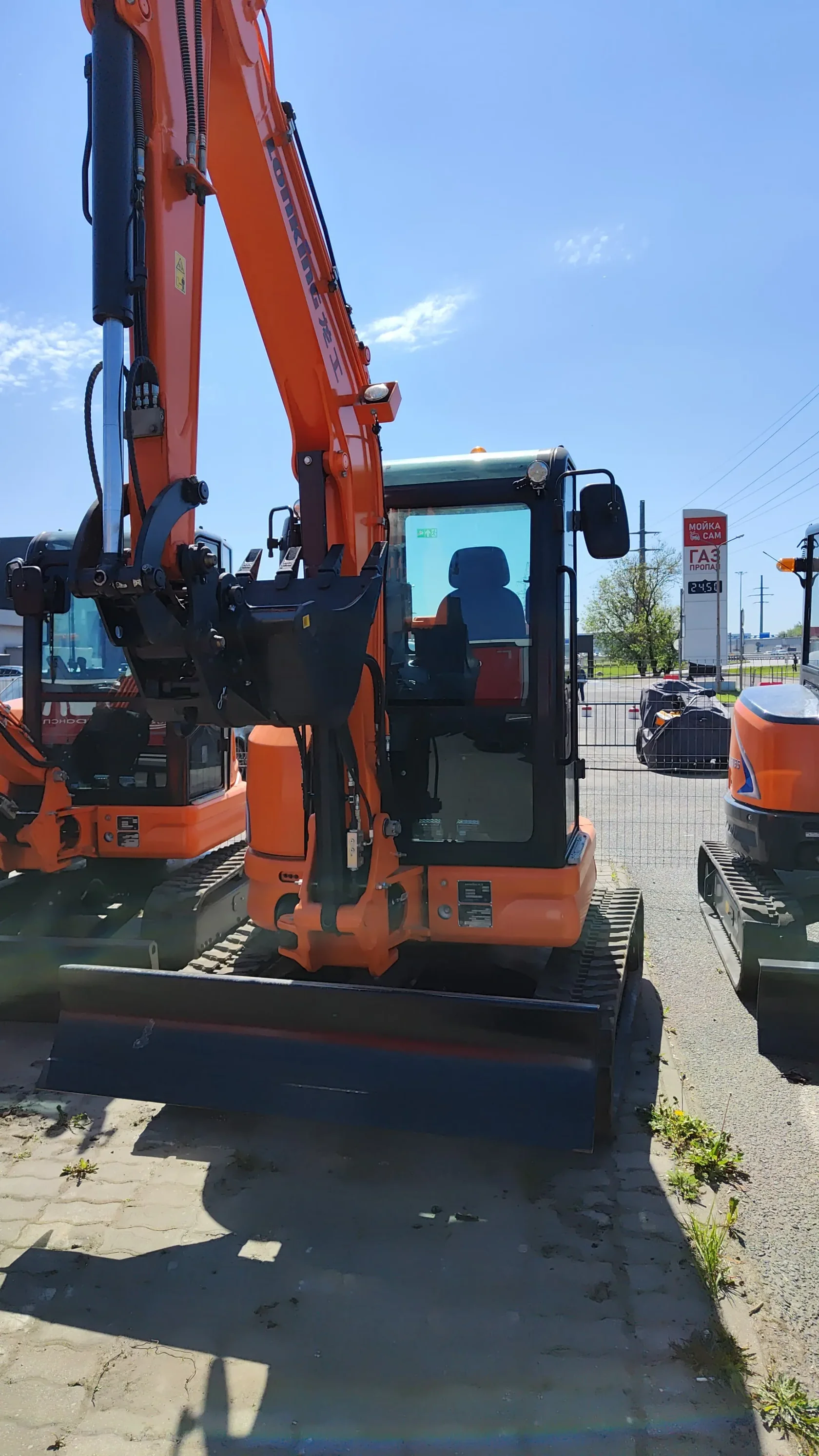 Гусеничный экскаватор LONKING CDM 6035