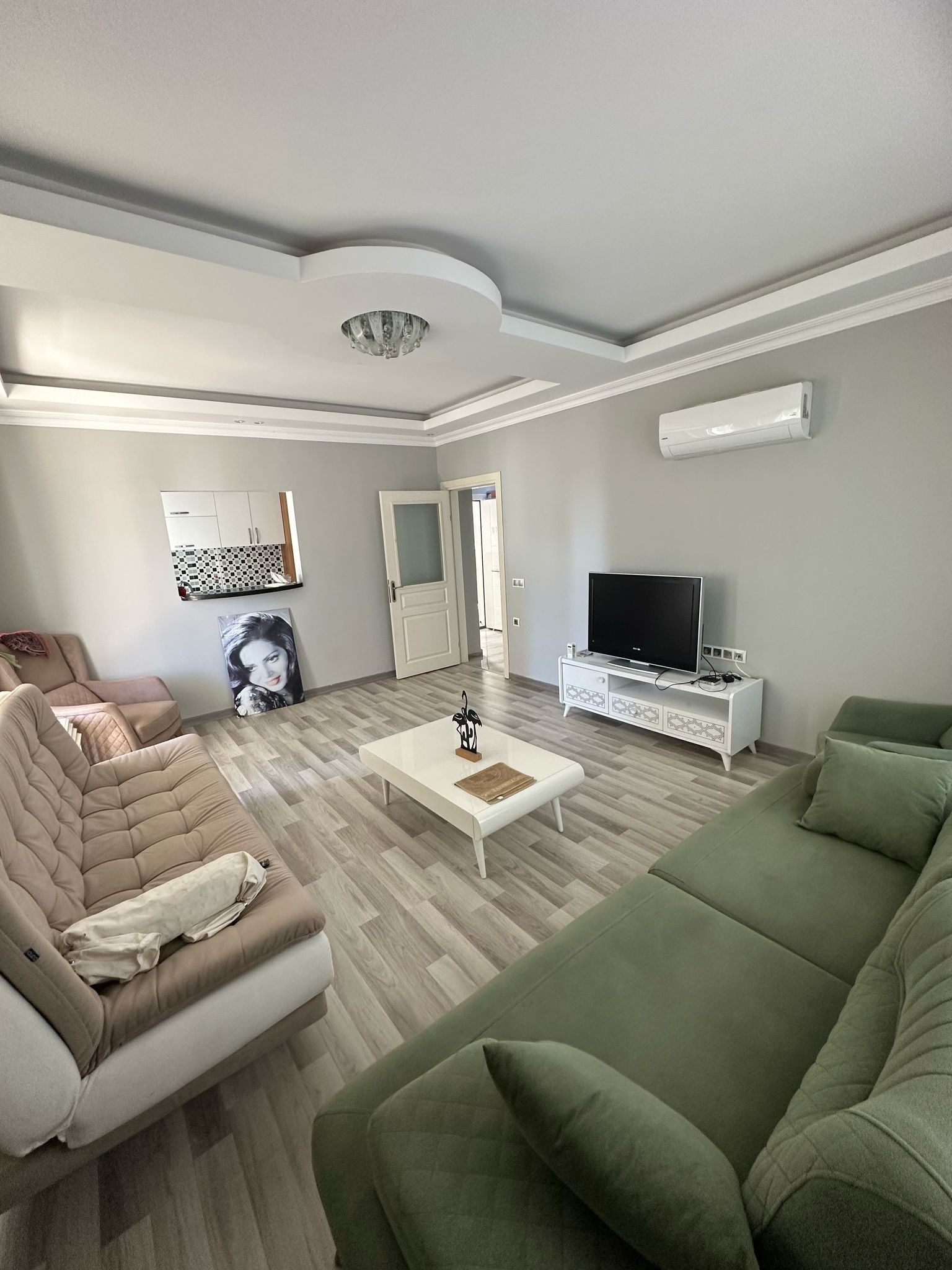 Avcıoğulları Residence B · 4+1