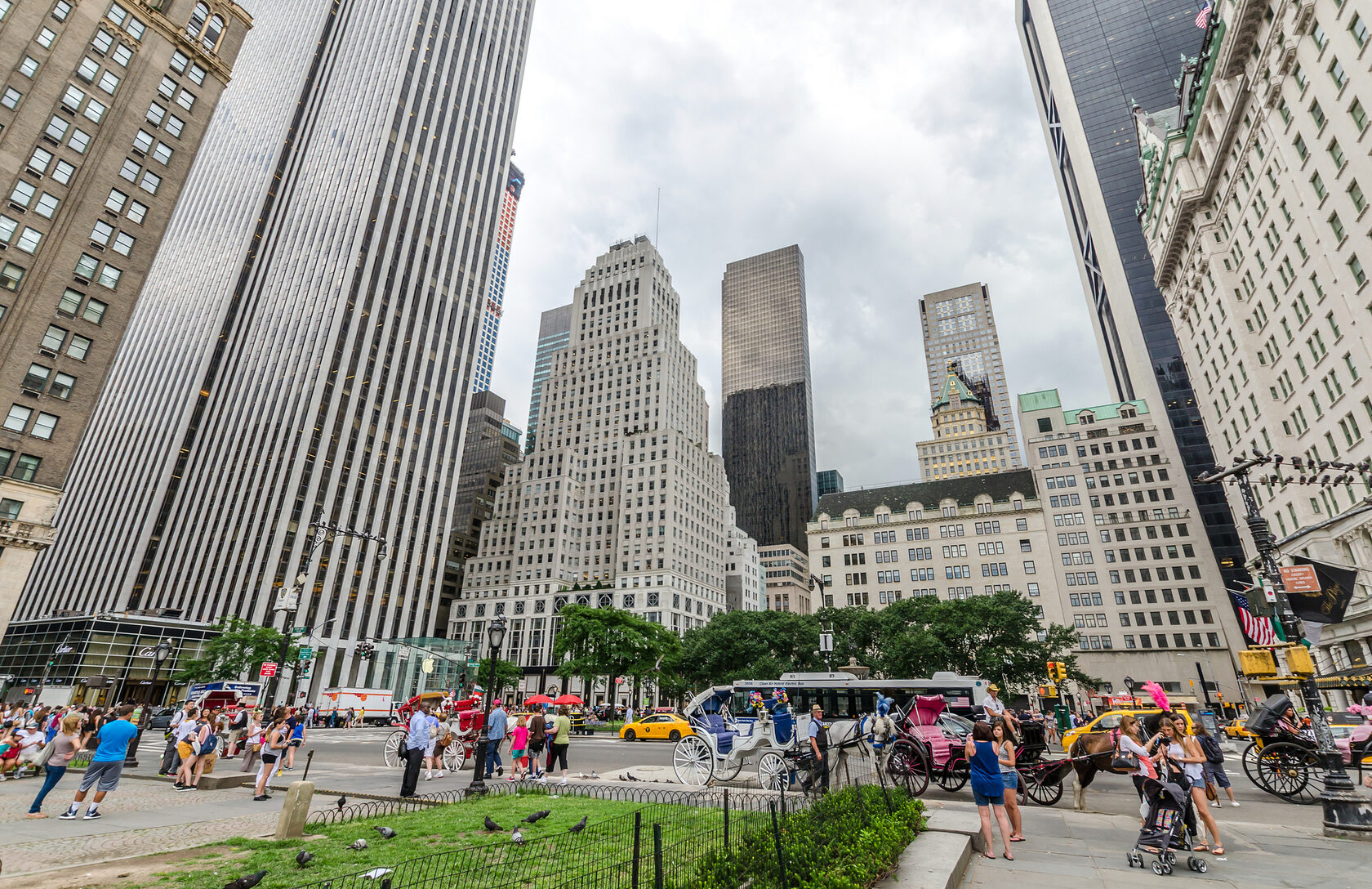 Grand Army Plaza Brooklyn's Vibrant Historical Epicenter, Bursting
