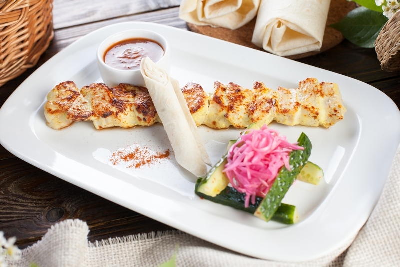 С пылу с жару шашлык. Шашлык из курицы 200 гр.
