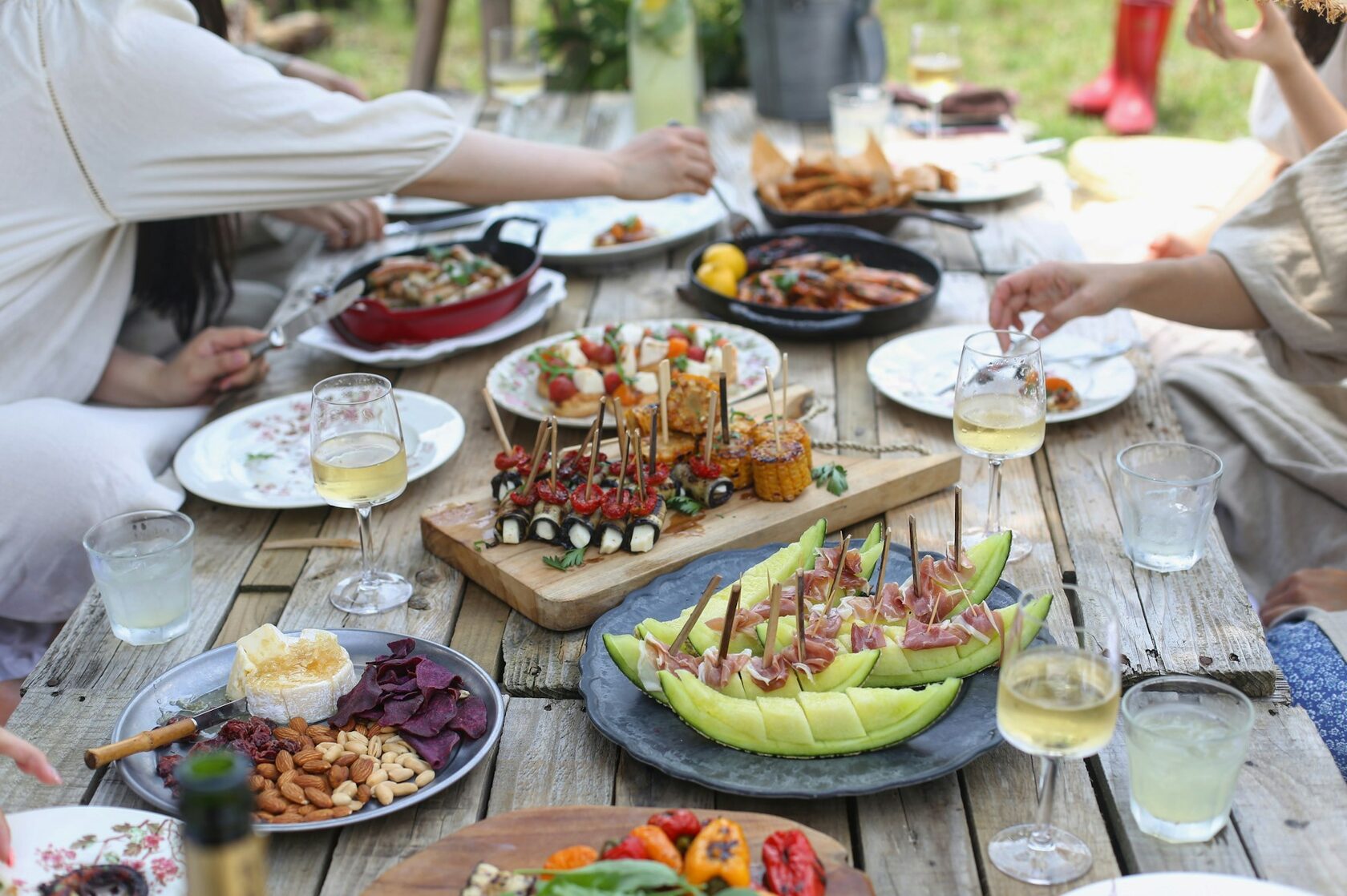 Летний BBQ-стол