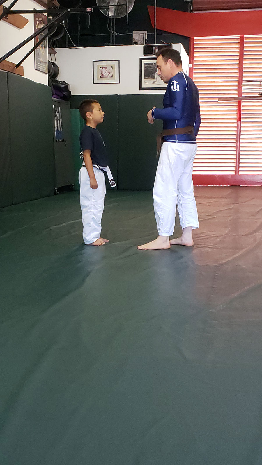 Eddie Fischer - Shortly after moving to a new local gym receiving instruction.