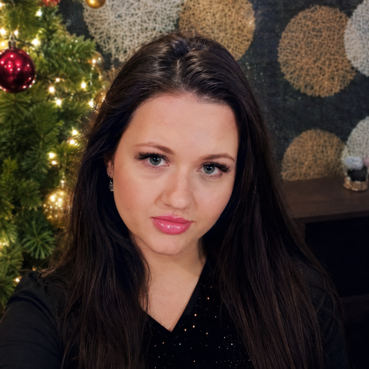 Анна Ф
