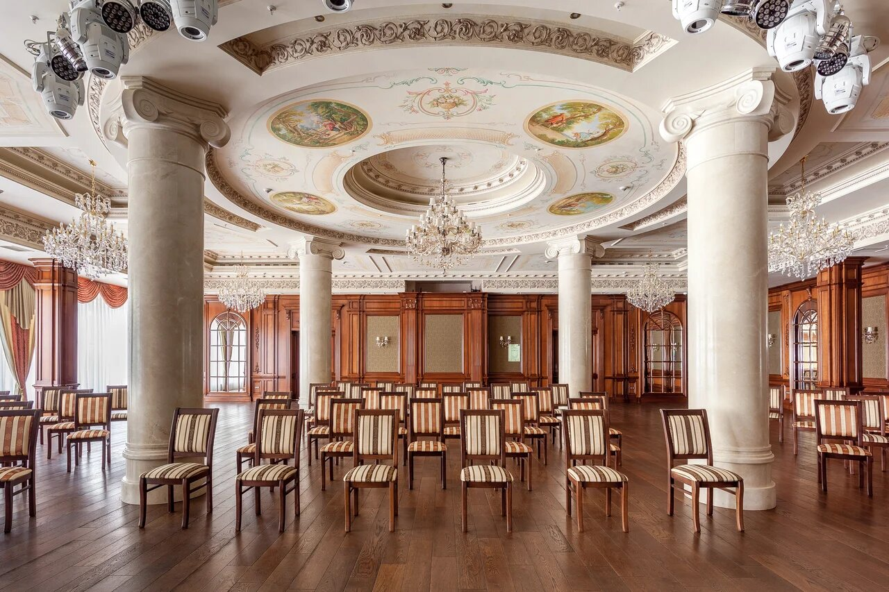 Конференц-зал Орбита в Crowne Plaza Krasnodar Centre