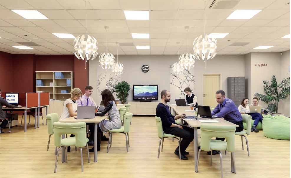 Офис winline в москве центральный офис. Коворкинг офис. Современные решения вакансии. Декор на ресепшн. Интерьерные решения для офиса.