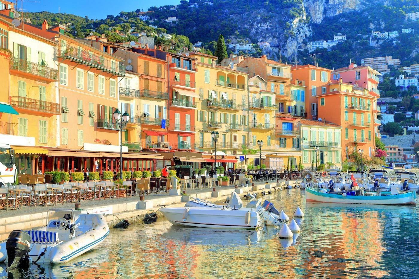 Sailing Vacation in Villefranche-sur-Mer, France | Signature Sailing Charter