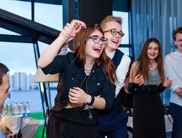 Заказать профессиональный праздник ко дню учителя