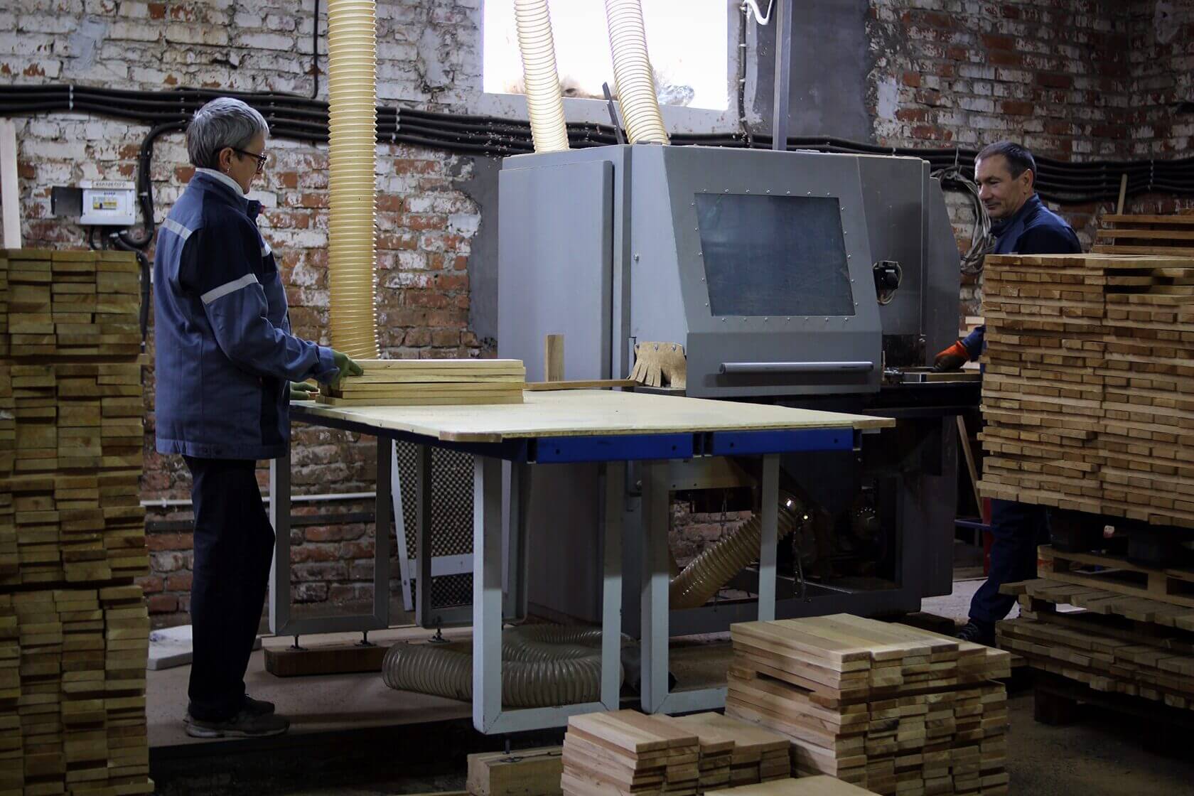 Напольные покрытия от производителя. Майкопский паркетный завод.