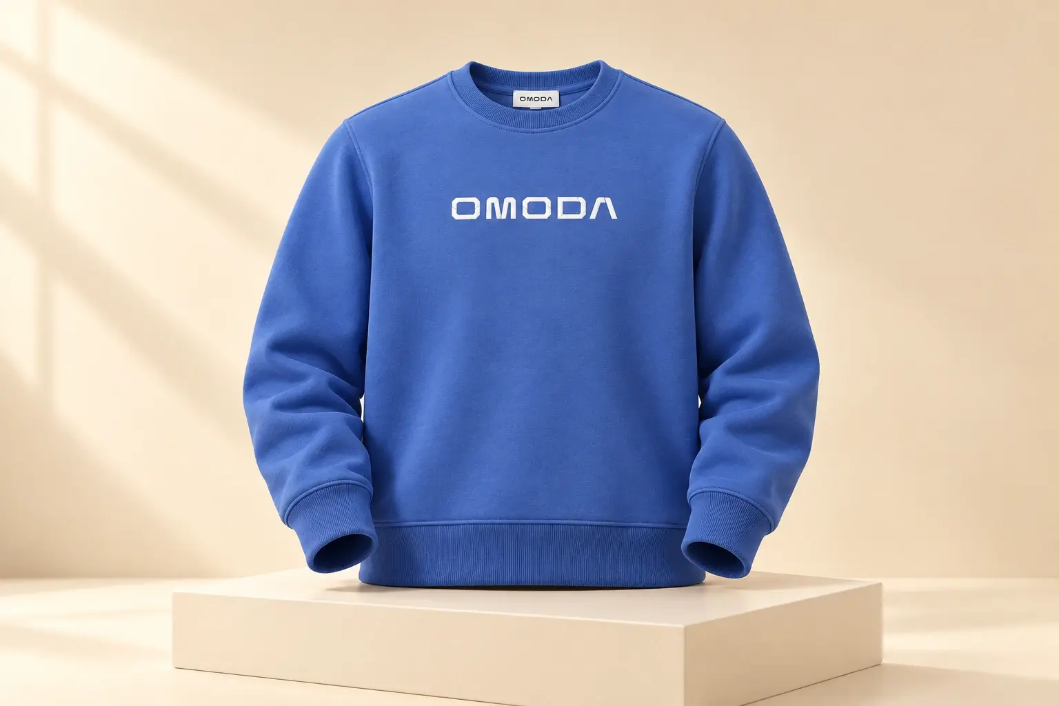 Свитшот OMODA, синий — пошив корпоративного мерча СТЕЖ