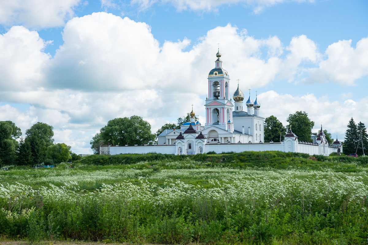 Село где есть храм