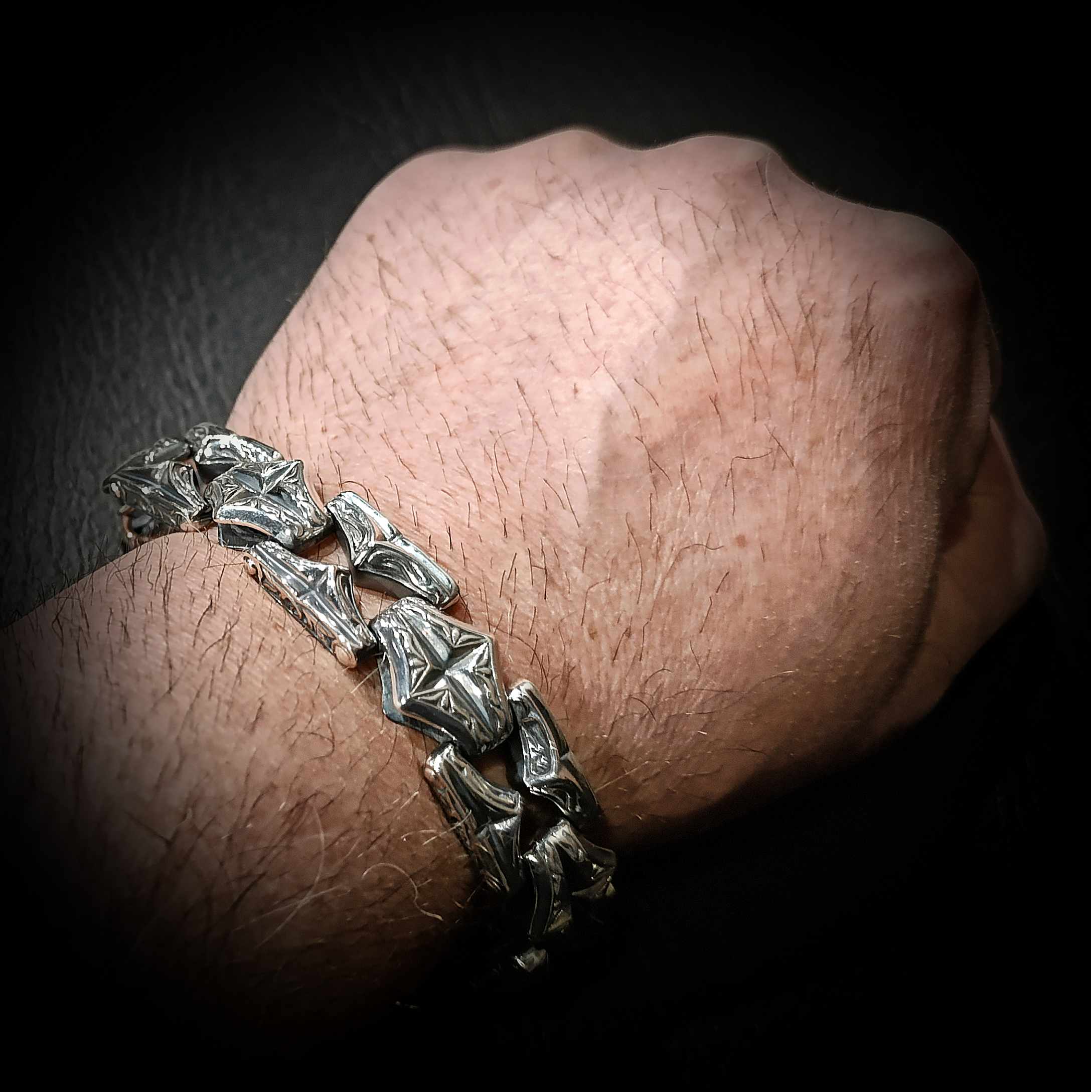 серебряный браслет мужской, широкий серебряный браслет мужской, мужской серебряный брасле