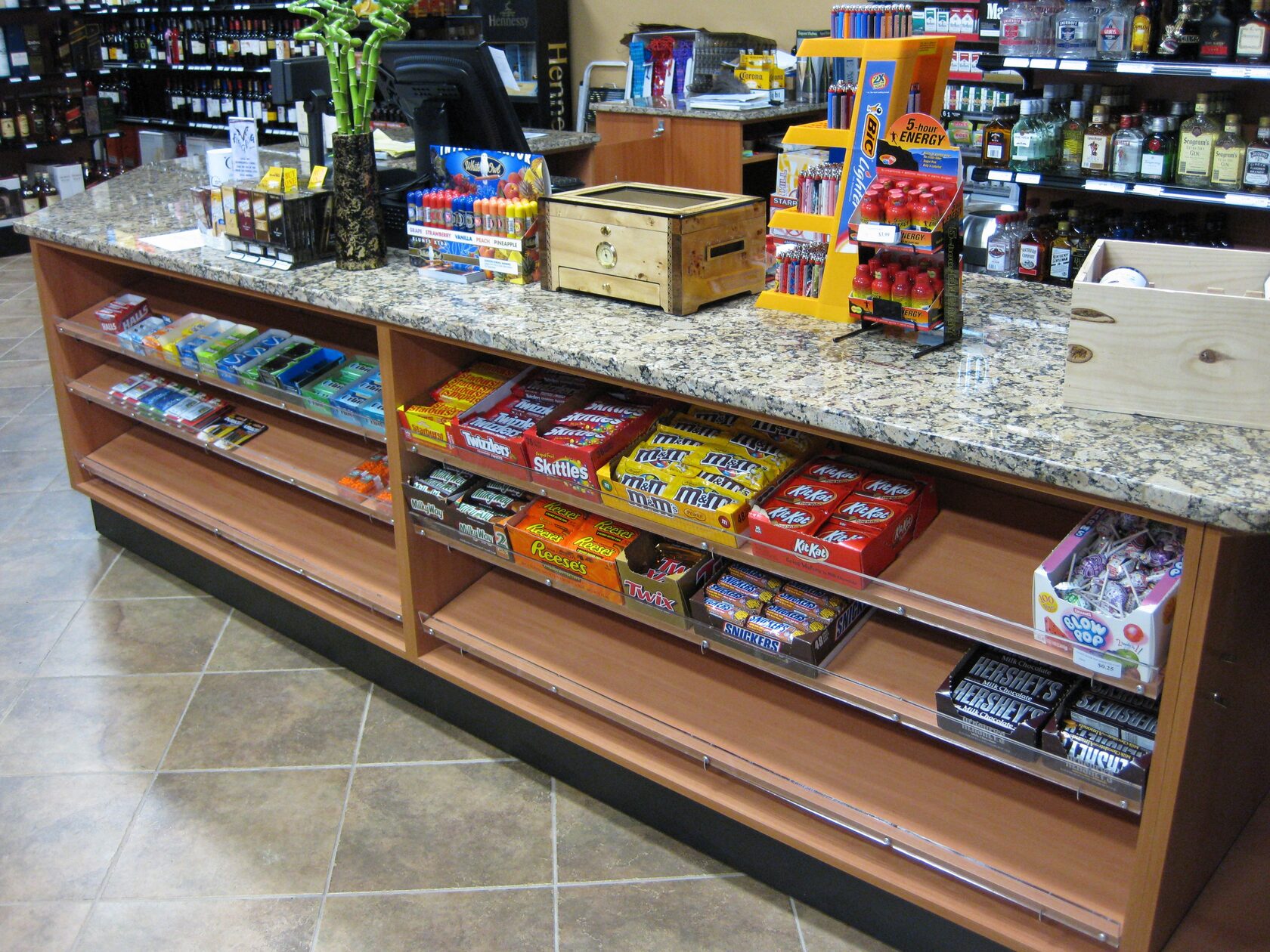 Торговая мебель Калининград