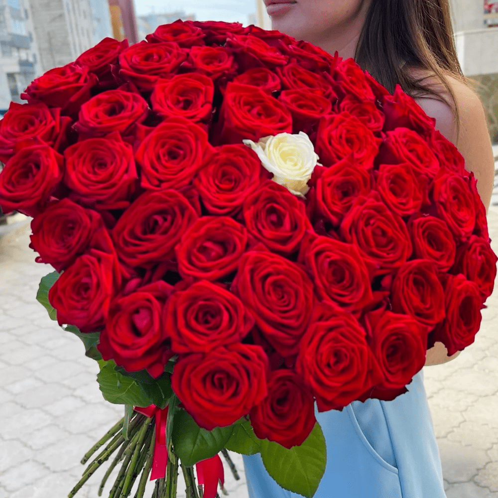 Flower mafia. Купить штучно розу 70 см в Москве.