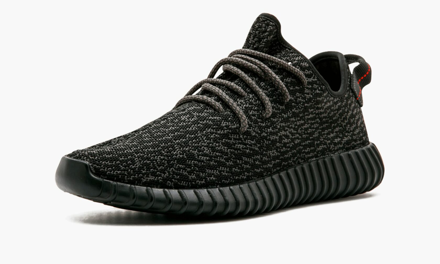 Adidas yeezy black. Yeezy 350v1 Pirate Black. Adidas Yeezy черные.