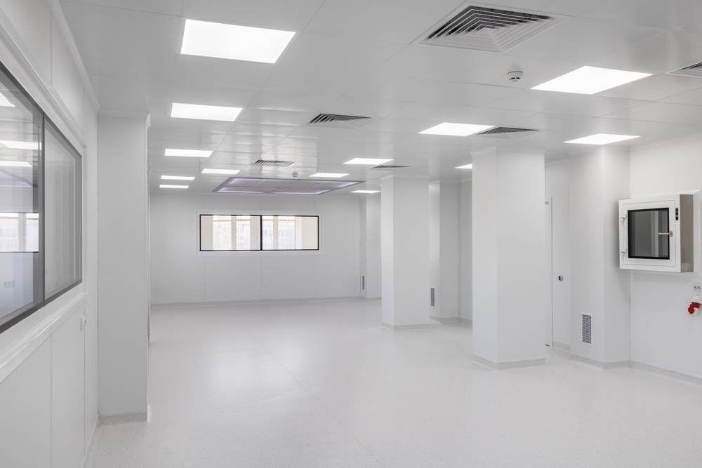 Коммерческие помещения на первом этаже. Чистовая отделка офиса. Помещение. Помещение свободного назначения. Пред помещение.