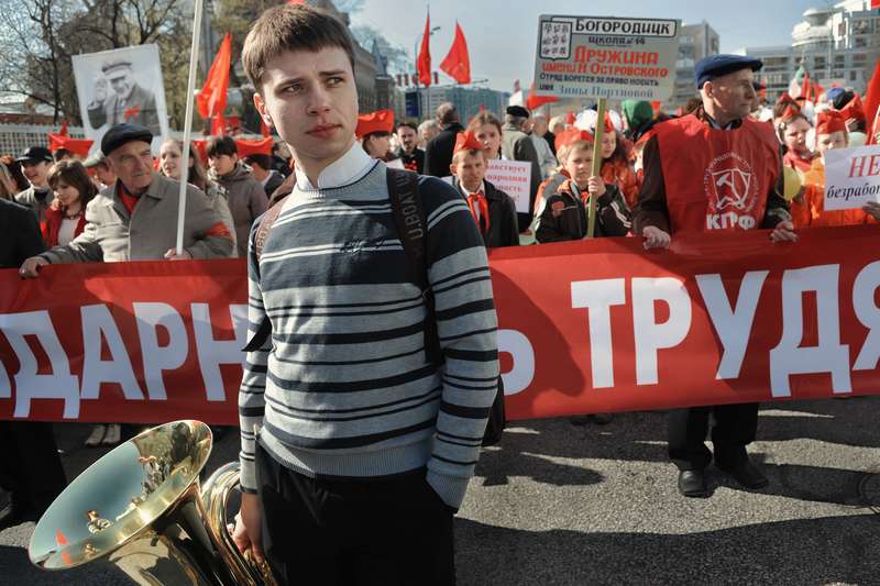 Поколении москвы. Владимир Вяткин РИА новости. Второе лицо в КПРФ Москва. Владимир Вяткин поколения Москвы в лицах 2004-2012..