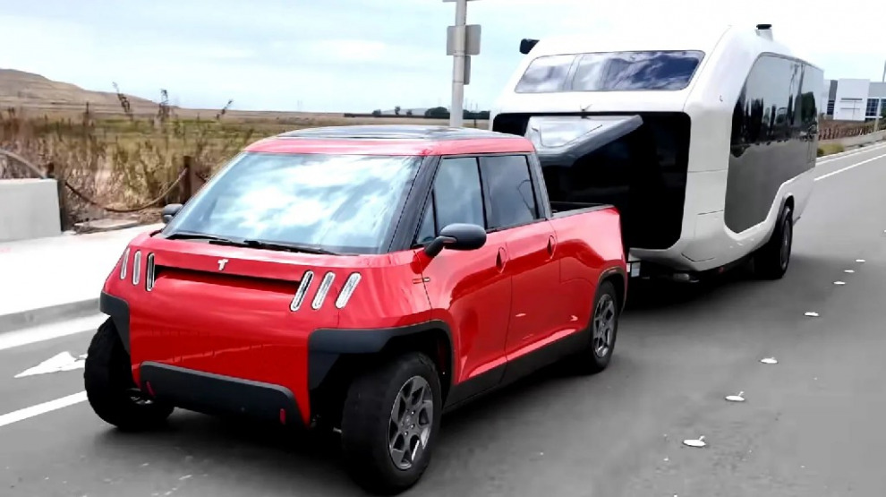 Миниатюрный пикап от создателей первых Tesla уделал Cybertruck