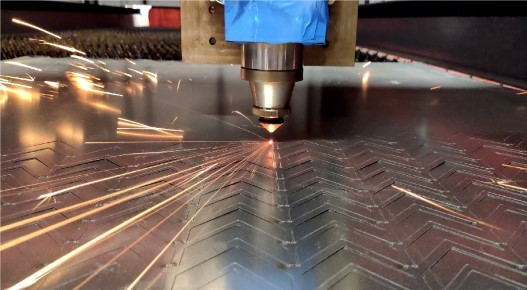 Роняем цены на лазерную резку листового металла! Акция!