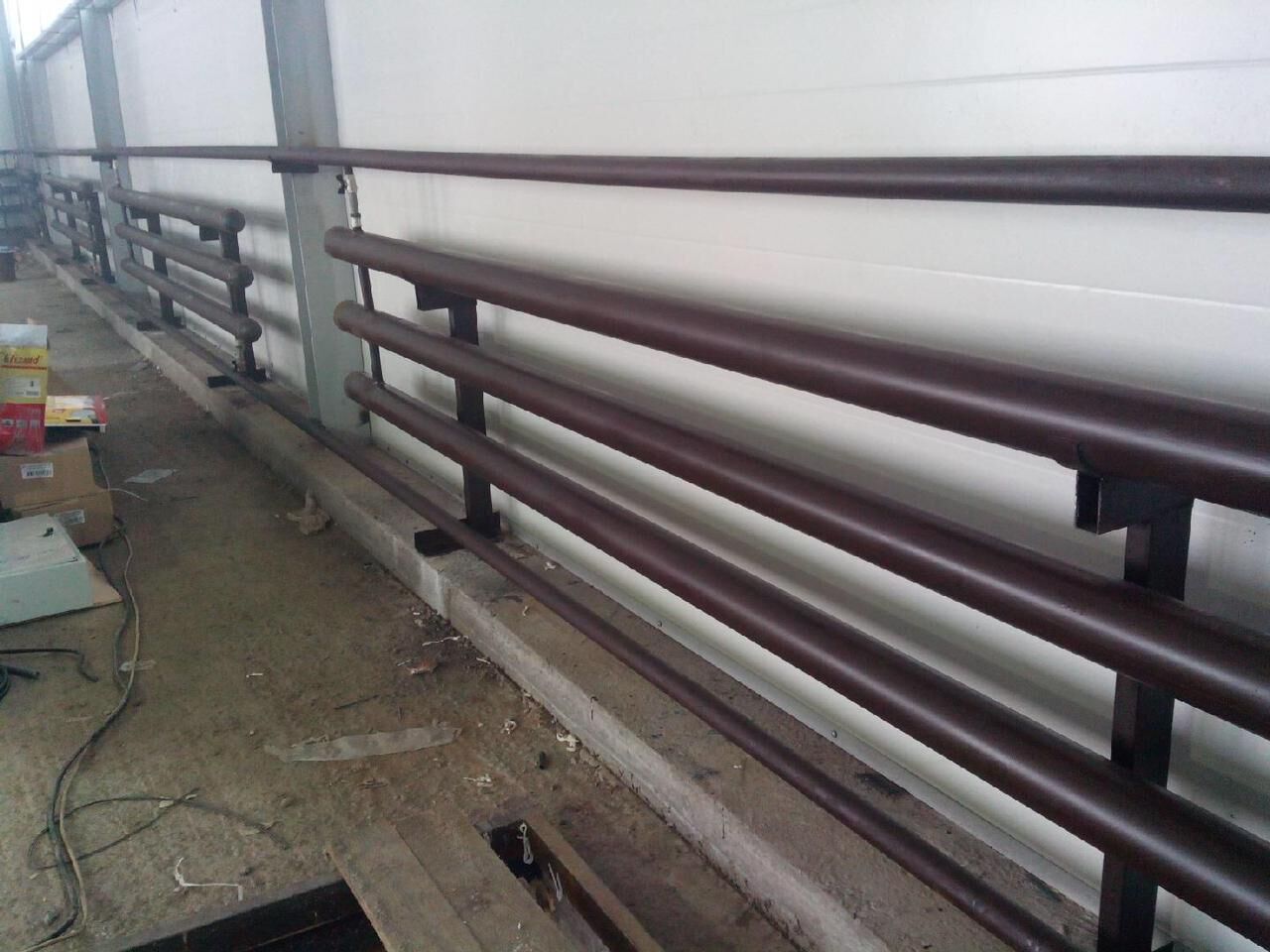 Сварка регистров отопления. Регистр отопления из труб. Регистр отопления. Отопление дома регистрами. Паровая труба отопления.