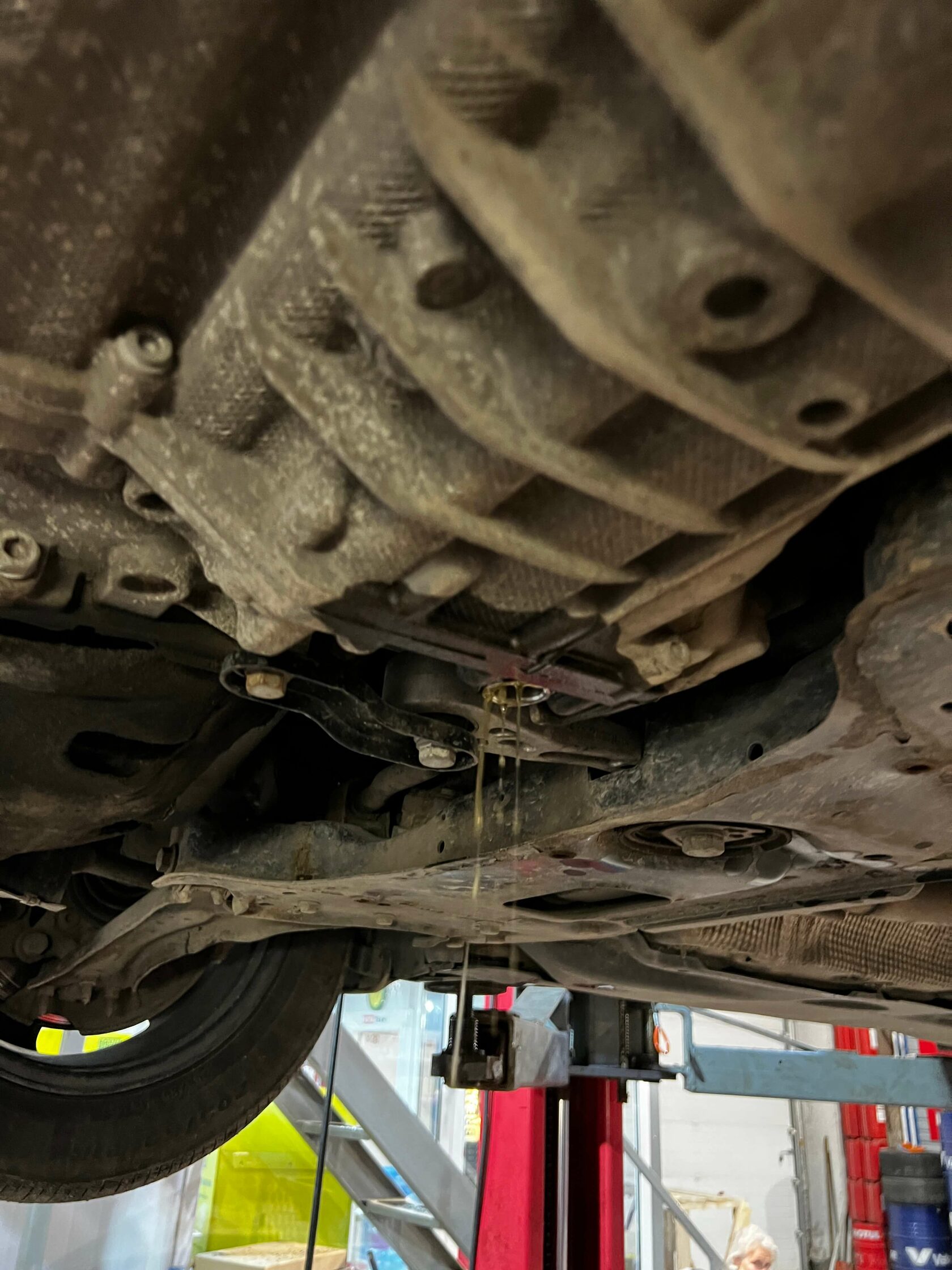 Выставление уровня масла в DSG на Skoda Superb