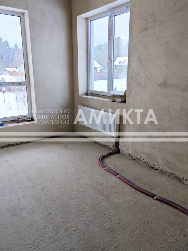 Скрытая разводка труб к радиаторам: эстетика и техническая надежность