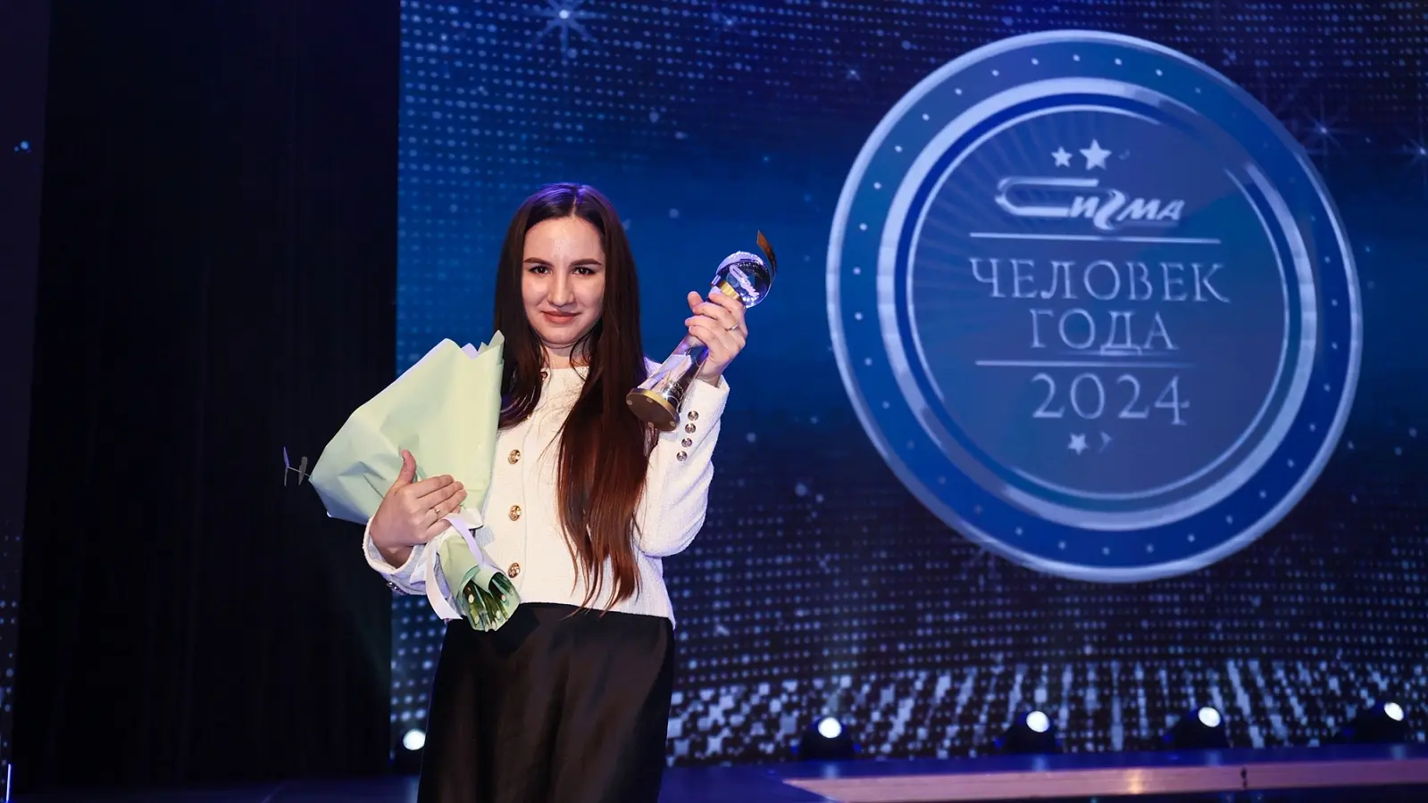 В Новом Уренгое наградили победителей премии «Человек года»