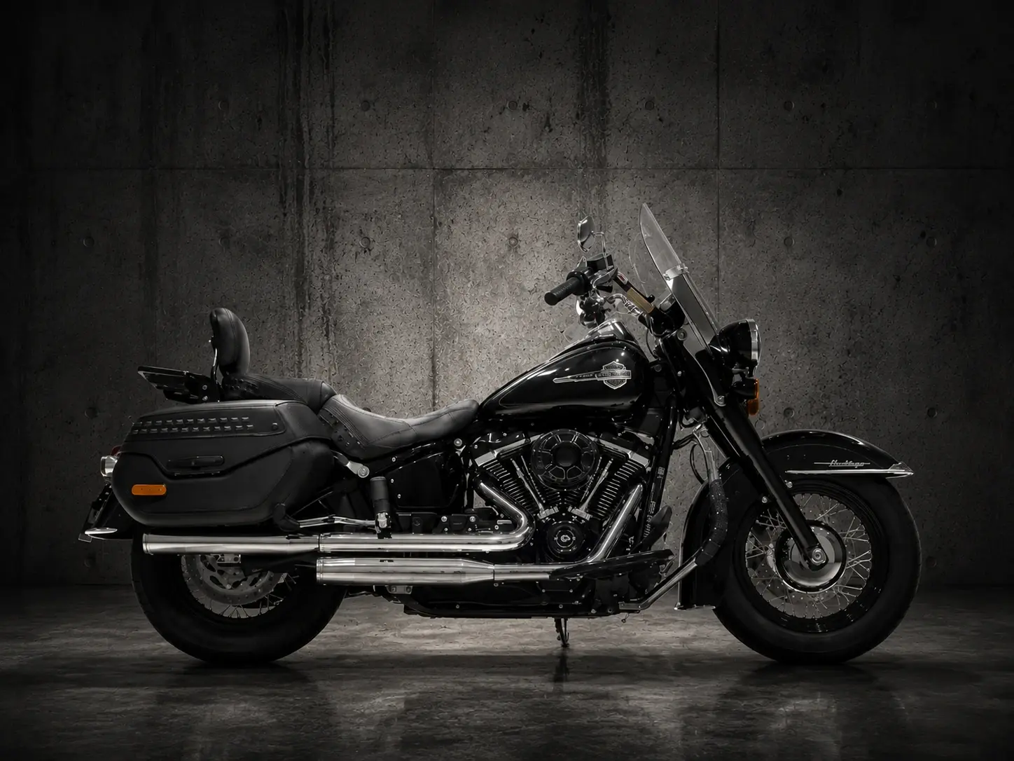 Harley-Davidson Softail Heritage Classic — доставка из Японии