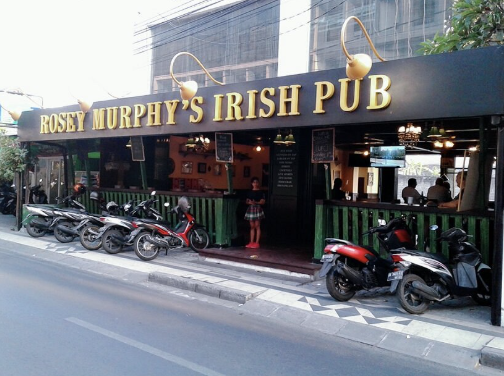 Irish pub seminyak bali
