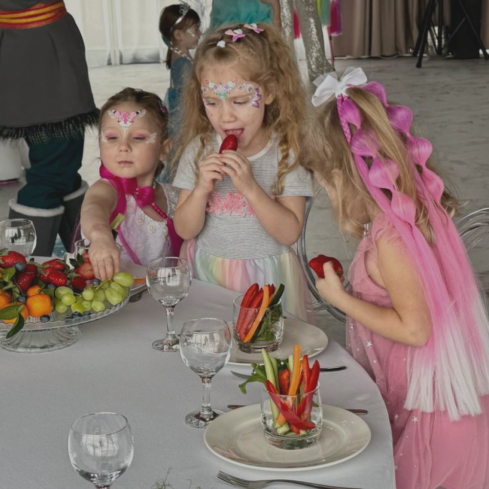 Нева Панорама - банкетный зал с панорамным видом на Неву