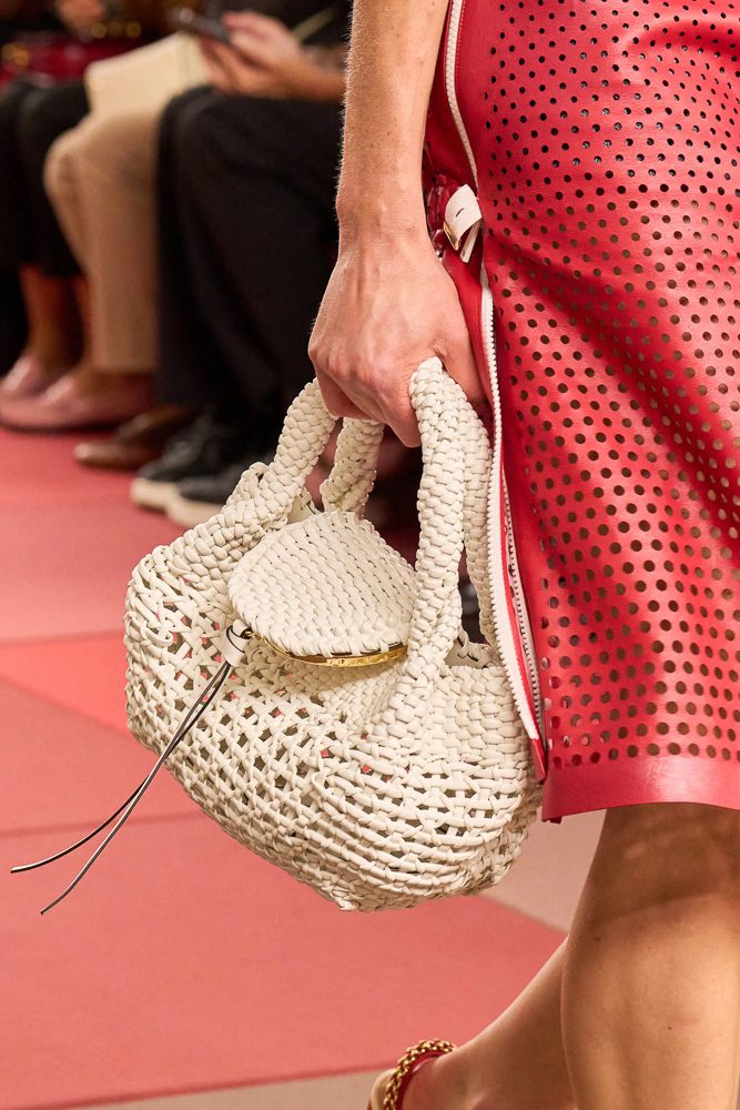 Fendi Весна 2026 Сумки 30