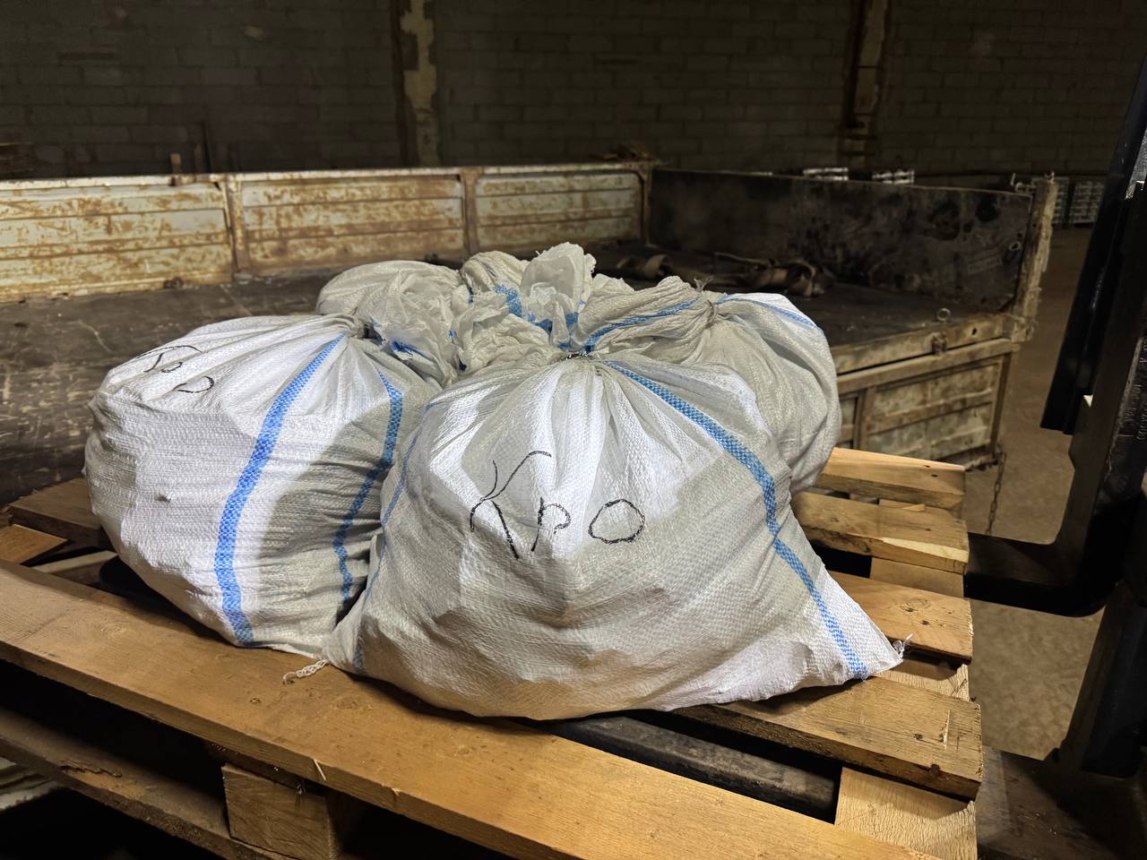 Кремний кристаллический Кр0 ГОСТ 2169-69 отгрузка 100 кг