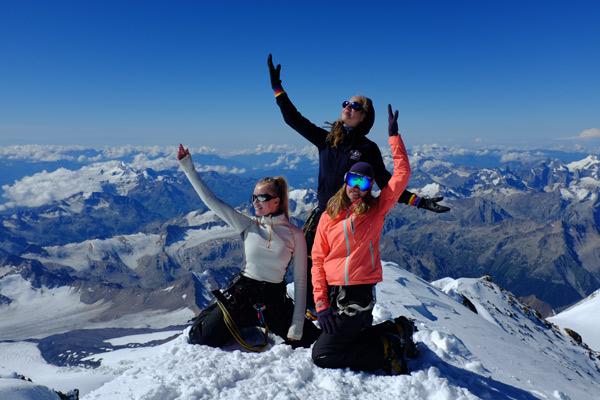Групповое снаряжение для восхождения на Эльбрус - чем укомплектована группа