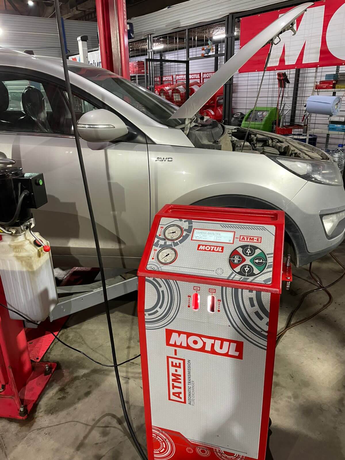 Замена масла акпп мотюль. Motul CVT. Аппаратная замена масла в вариаторе. Motul DSG