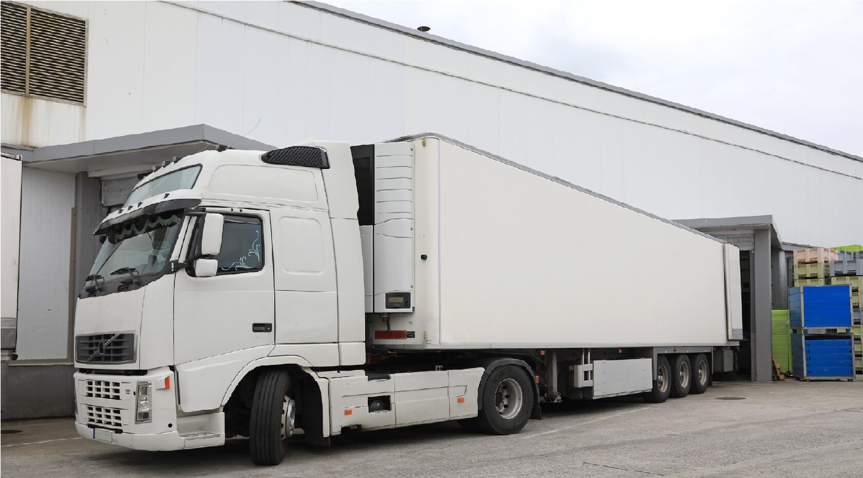 LKW-Transporte von Teilladungen nach Kasachstan